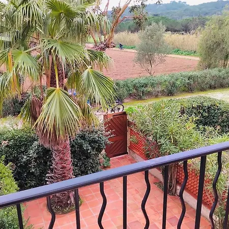 Maison Les Lauriers Roses Vue Sur Le Maquis De Porquerolles 度假居 *