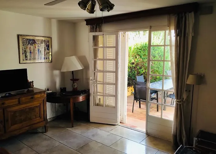 Maison Les Lauriers Roses Vue Sur Le Maquis De Porquerolles Ferienhaus Hyères